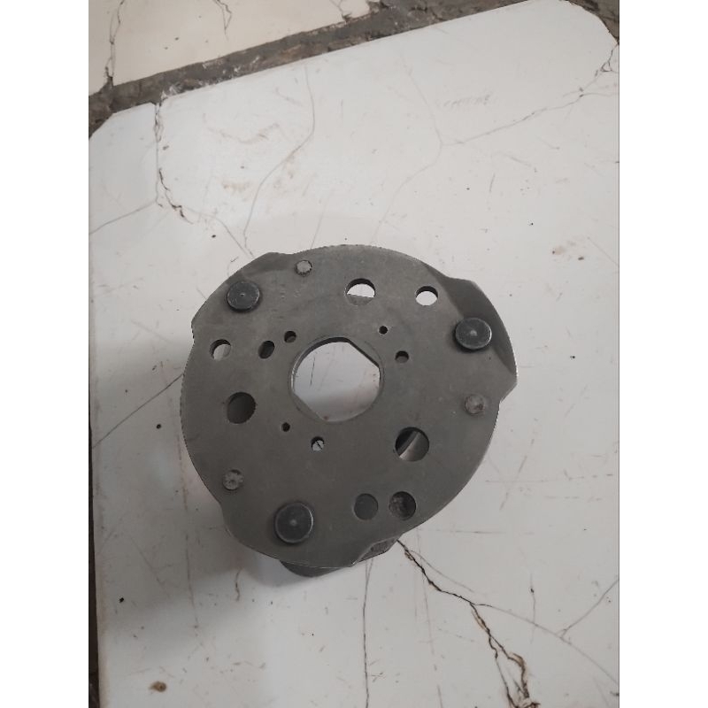 TATAKAN KAMPAS GANDA HAYATE