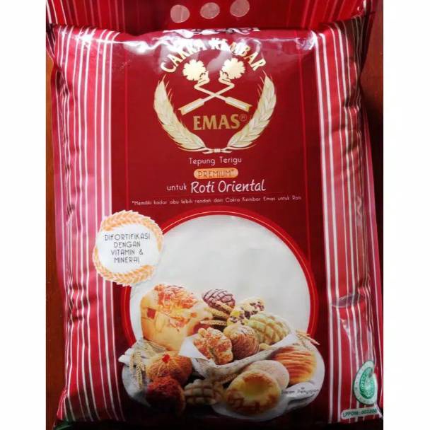 

PENJUALAN CEPATBEST SELLER Tepung Terigu Cakra Kembar Emas Bogasari Roti Oriental 5 kg