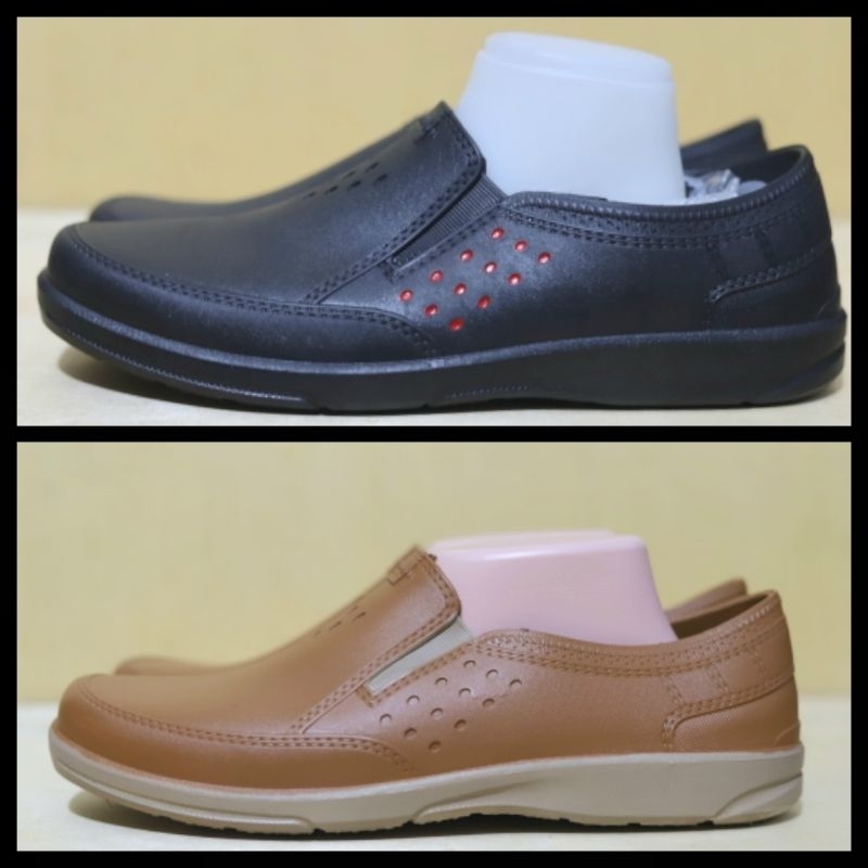 Sepatu karet pria Sepatu slip on pria original pro att sepatu kerja pro att full hitam obral