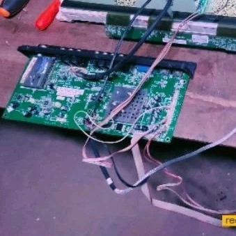 Mb - Mainboard - Motherboard - Mobo - Micom - Modul - Mesin Tv LCD Polytron PLM32B70 - PLM32B72 - PL