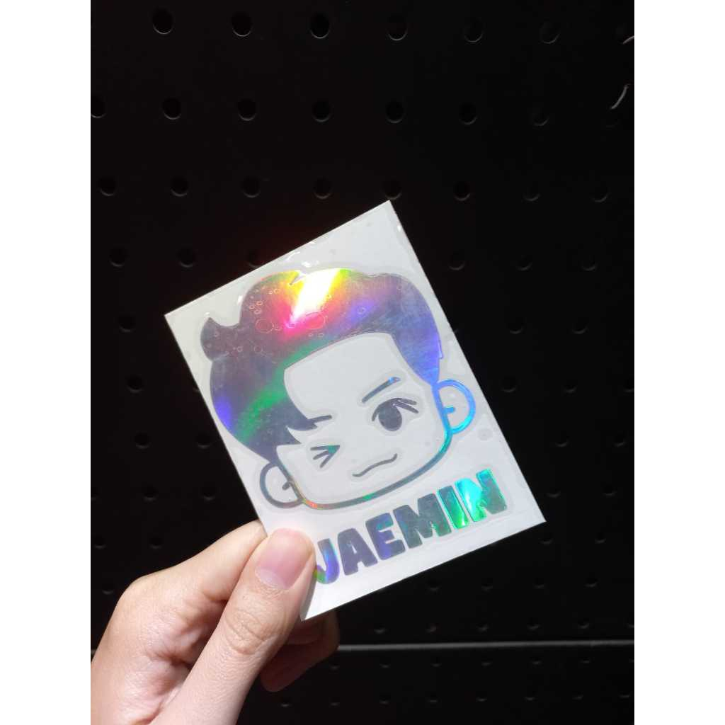 

Stiker Hologram Masking Paket kartun korea lucu - KARAKTER NCT DREAM CAFE ALL MEMBER - Dapat 1 Paket isi ALL MEMBER