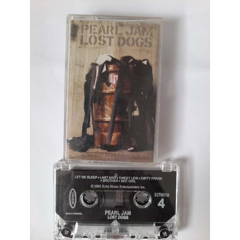 Kaset Pearl Jam Lost Dogs