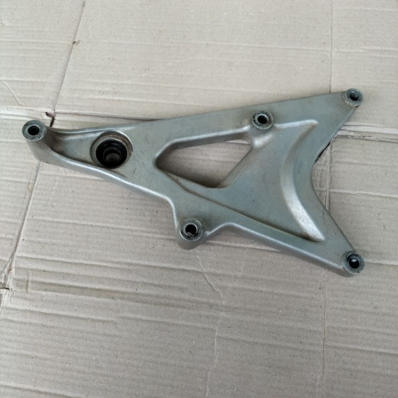sasis swingarm arem vario 125 old lama KZR