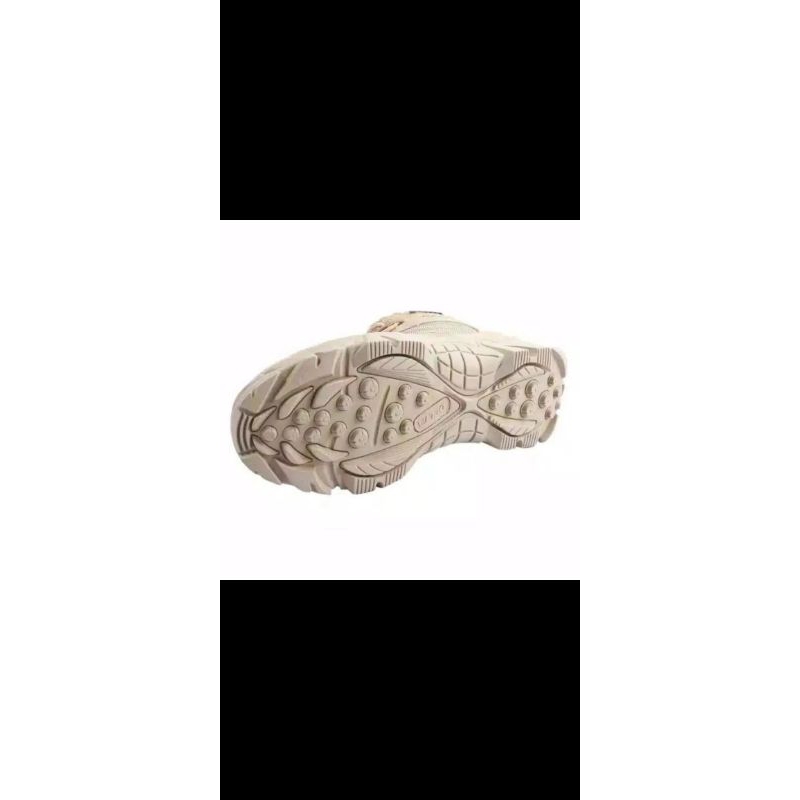 sepatu delta haiking gunung