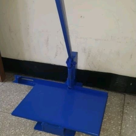 

Mesin Alat Plong Tengah Sudut U Kalender Multifungsi Coak Calender