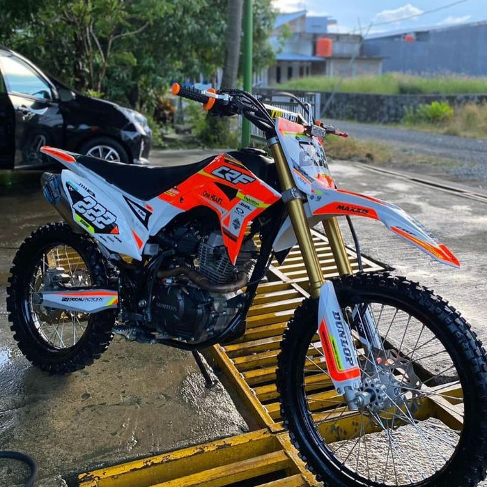 DECAL CRF 150L PUTIH KOMBINASI ORANGE STABILO CUSTOM NAMA DAN NOMOR