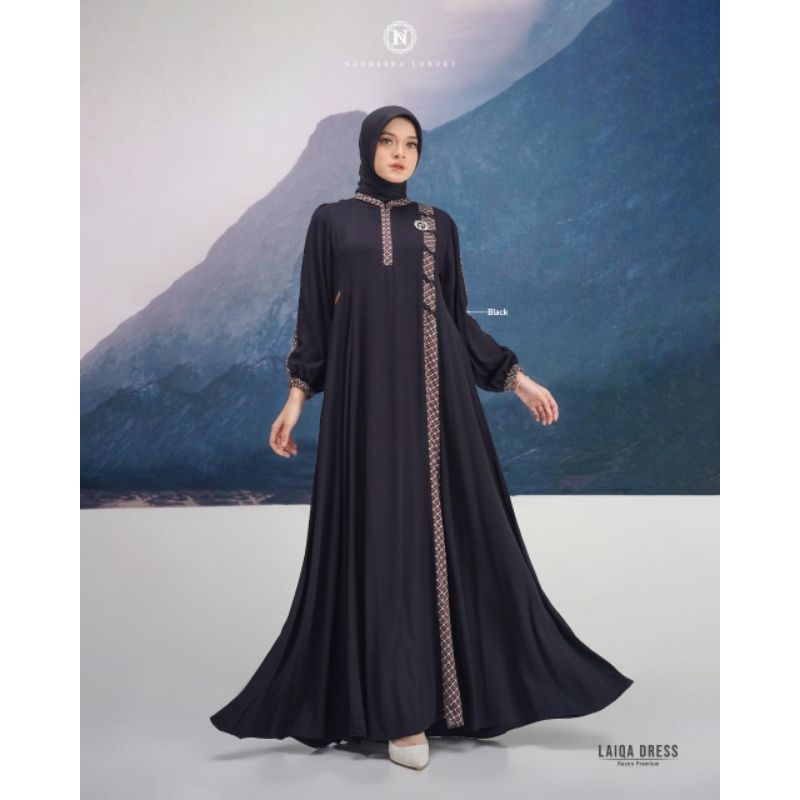 LAIQA DRESS