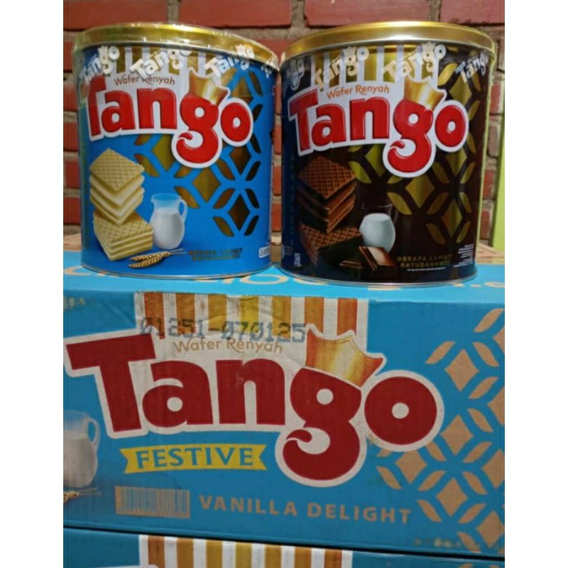 

Wafer Tango Tanggo Kaleng Coklat Vanila 1 Dus isi 6 Kaleng Idul Fitri Lebaran