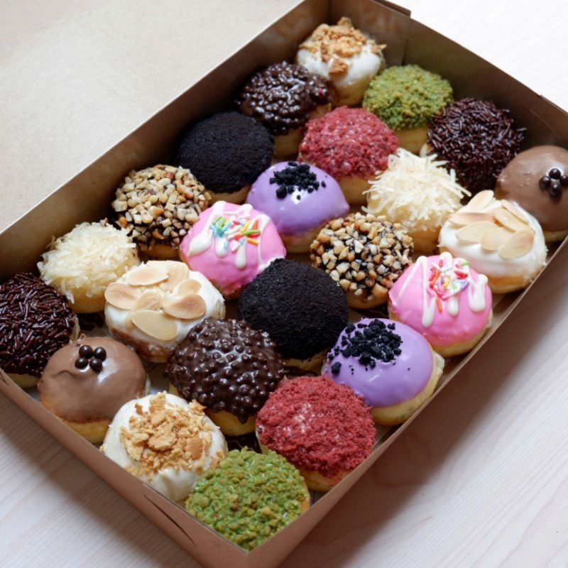 

Donat Kentang Baby 24 pcs Aneka Topping