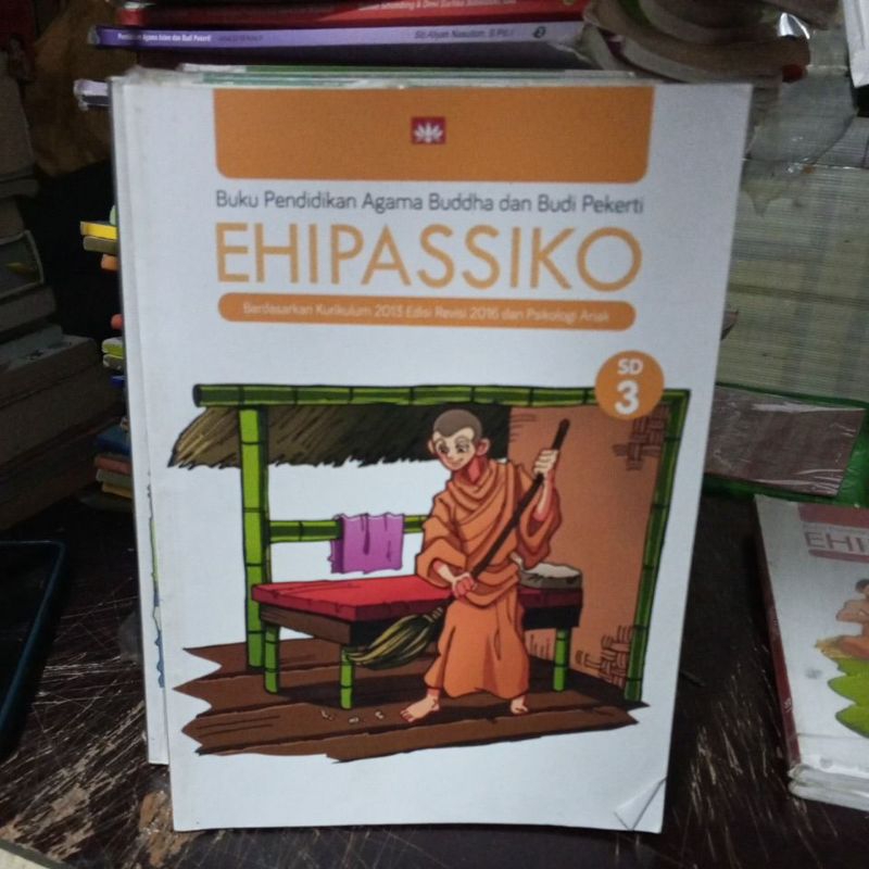 BUKU AGAMA BUDDHA UNTUK SD KELAS 3