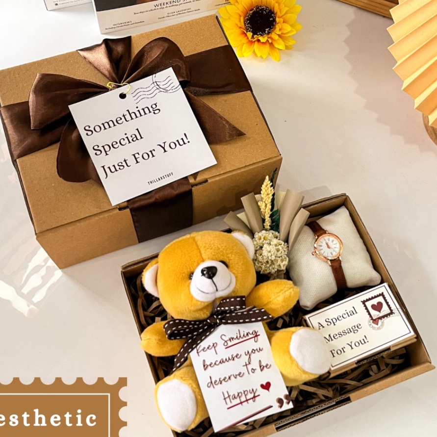 

DiSkon AESTHETIC KADO ULANG TAHUN CEWEK WISUDA ANNIVERSARY HAMPERS GIFT BOX SAHABAT CEWEK KADO HAPPY BIRTHDAY KADO HAPPY GRADUATION KADO PACAR CEWE HAPPY BIRTHDAY GIFT SET HADIAH DAN HAMPERS