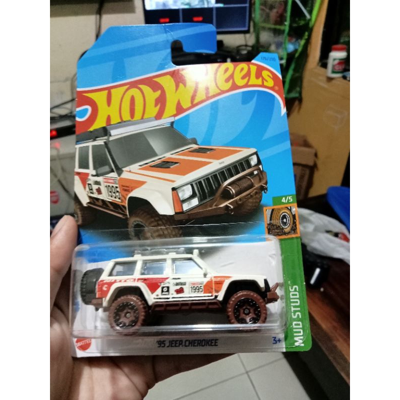 Hotwheels Jeep Cherokee Treasure Hunts