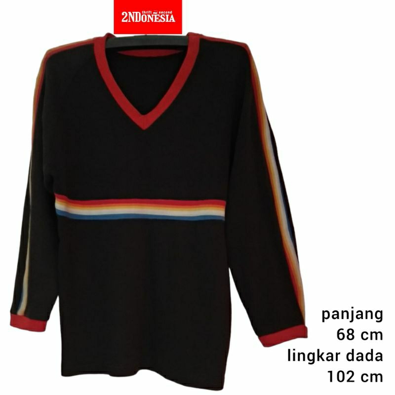 V-neck sweater second