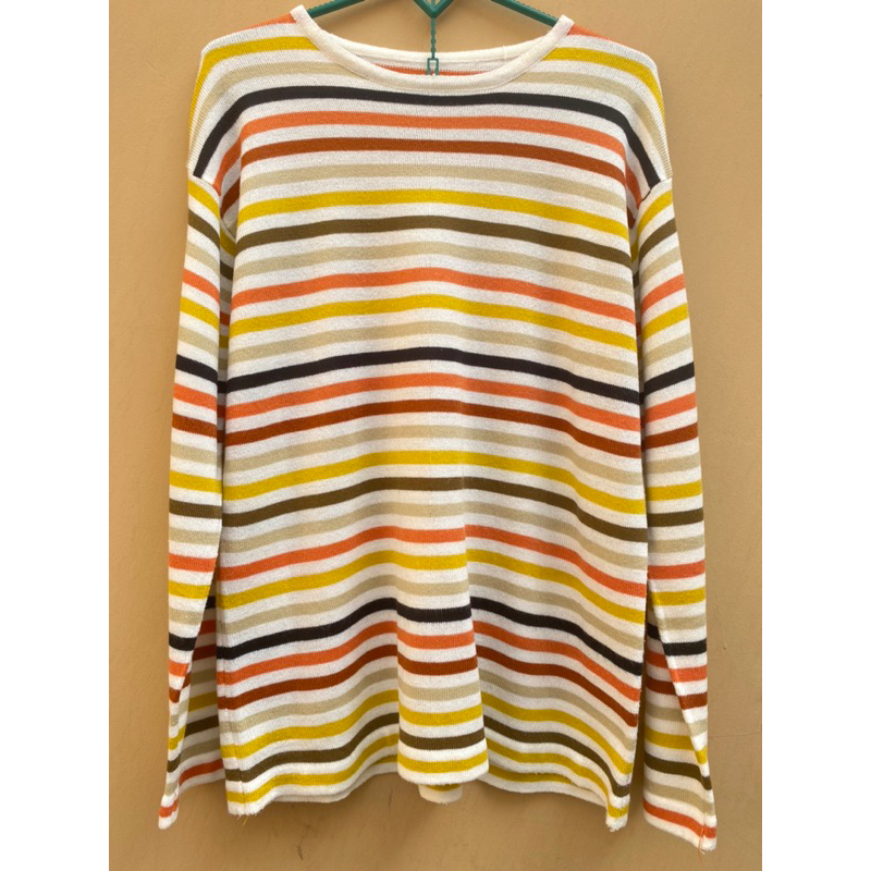 PRELOVED SWEATER BELANG/ BAJU MAIN/ BAJU BELANG/ BAJU RAINBOW/ BAJU LUCU/ BAJU WANITA/ BAJU HANGAT/ 