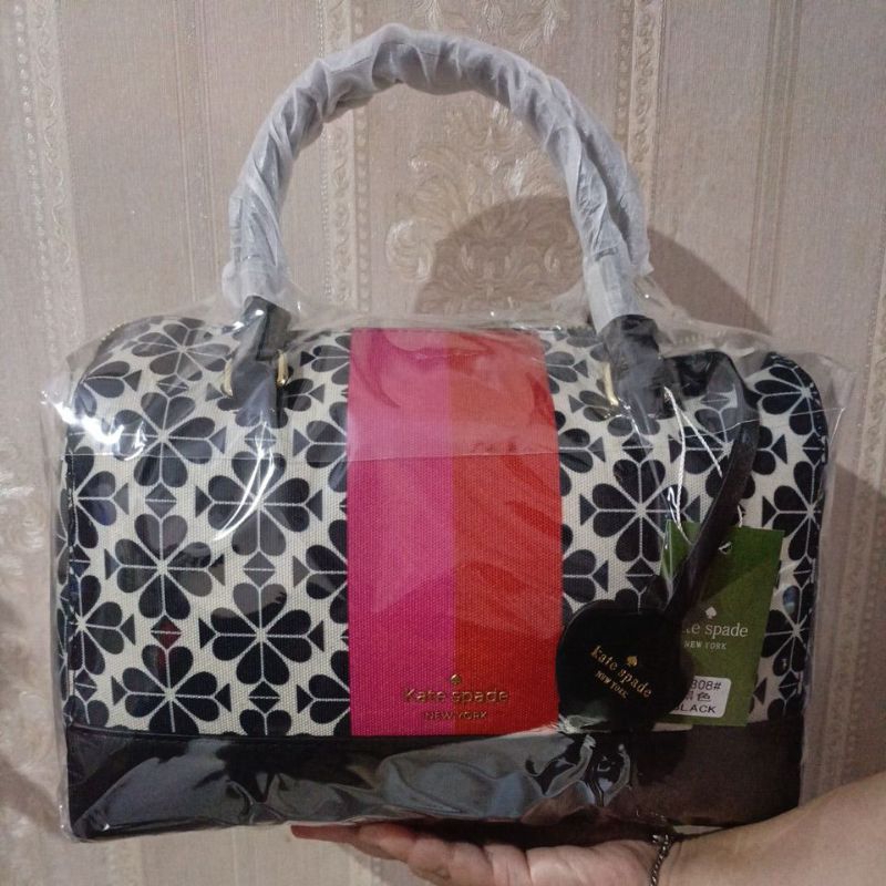 Kate spade tote flower