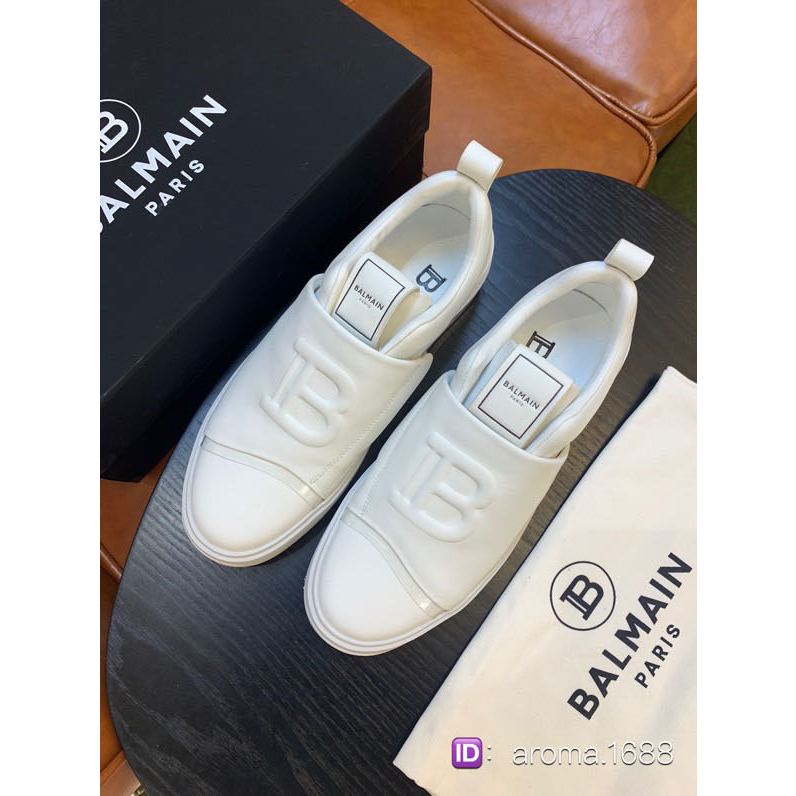 BALMAIN Menjelaskan hub Sneaker kita - B-Court mudah sepatu kulit lembu hitam hitam