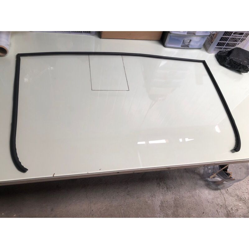 Karet Kaca Belakang BMW E60 Original Part