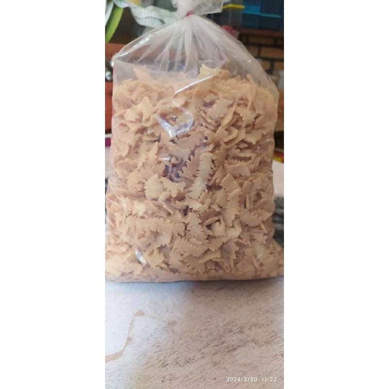 

Keriting Keju Susu/keripik keju/kue keju homemade