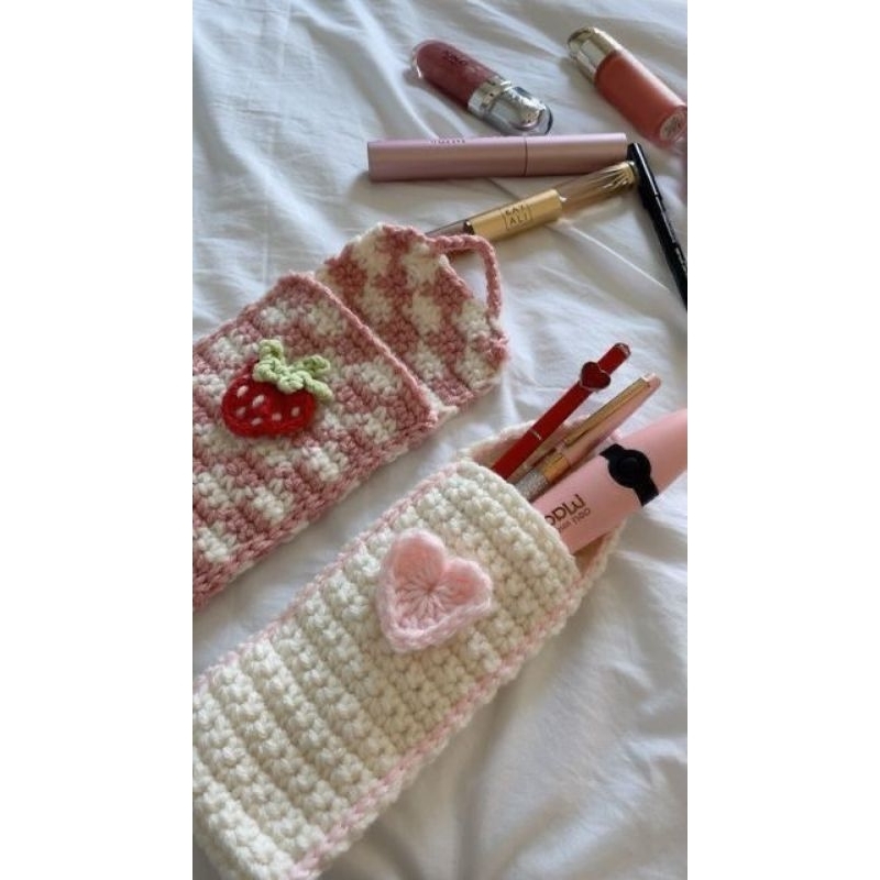 

tempat pensil ukuran kecil