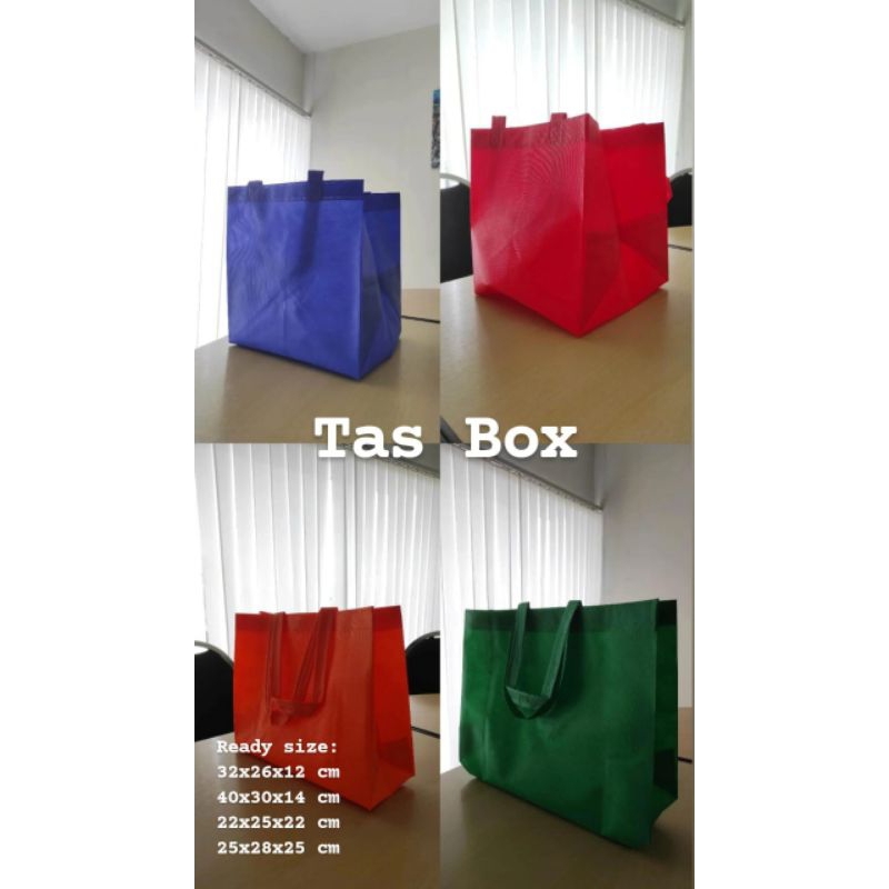 

(ISI 12 pcs) Tas hajatan 22x22 cm / Tas box / Tas spunbond