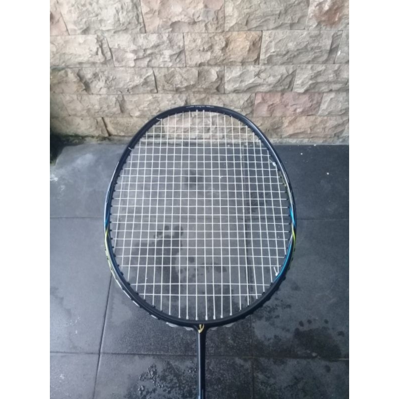 Raket Badminton Yakuza Nanotech 700