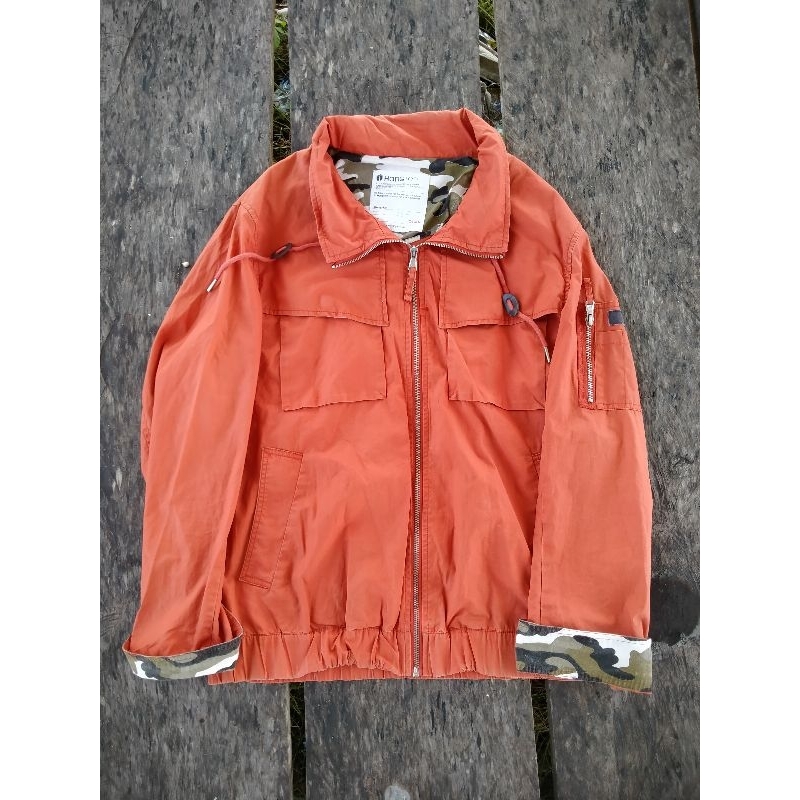 jaket hangten second