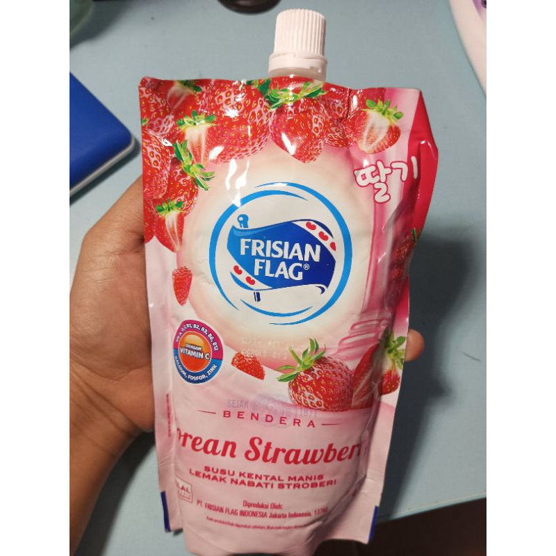 

KENTAL Frisian FLAG KOREAN STRAWBERRY 260G