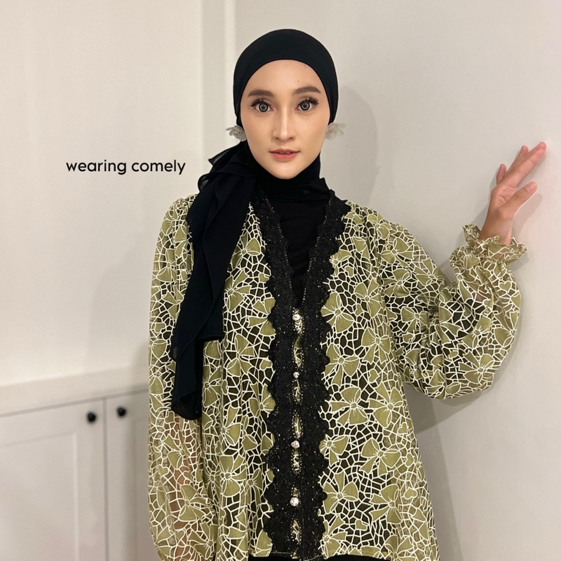 Kebaya Raya Hijau Sage