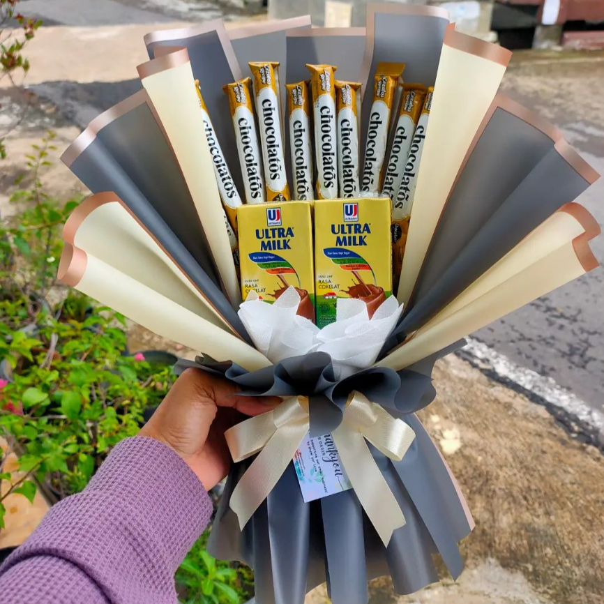 

BUCKET SANCK UNTUK ACARA WISUDA & ULANG TAHUN AREA SOLO RAYA