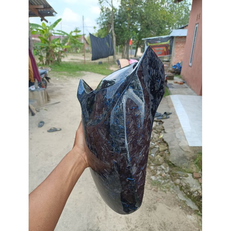 spakbor depan  pcx 150 carbon motif hexagon