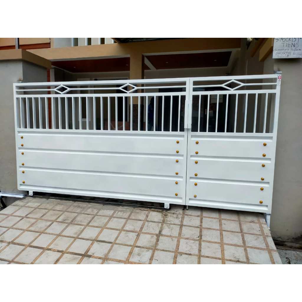 Pagar minimalis plat galvanis