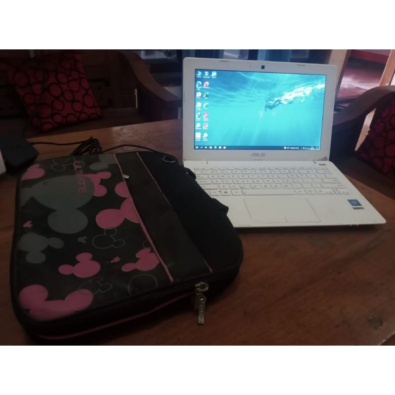 Notebook Asus 12 inch second