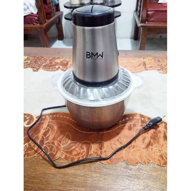 Blender daging pembuat Bakso