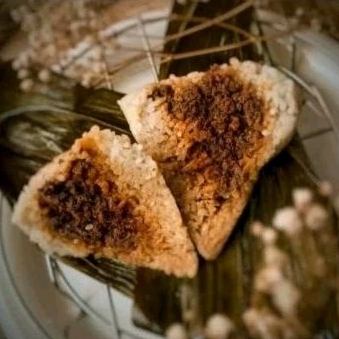 

bakcang ayam bu lia surabaya