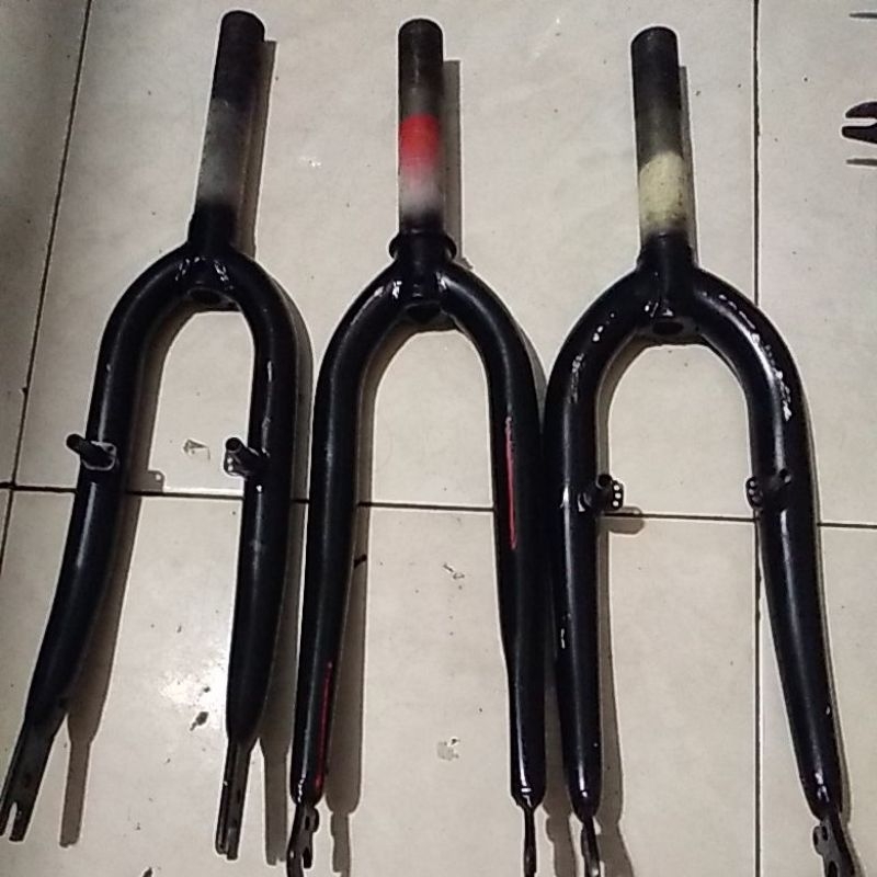 FORK SEPEDA LIPAT 20IN SETANDAR BEKAS di kirim random