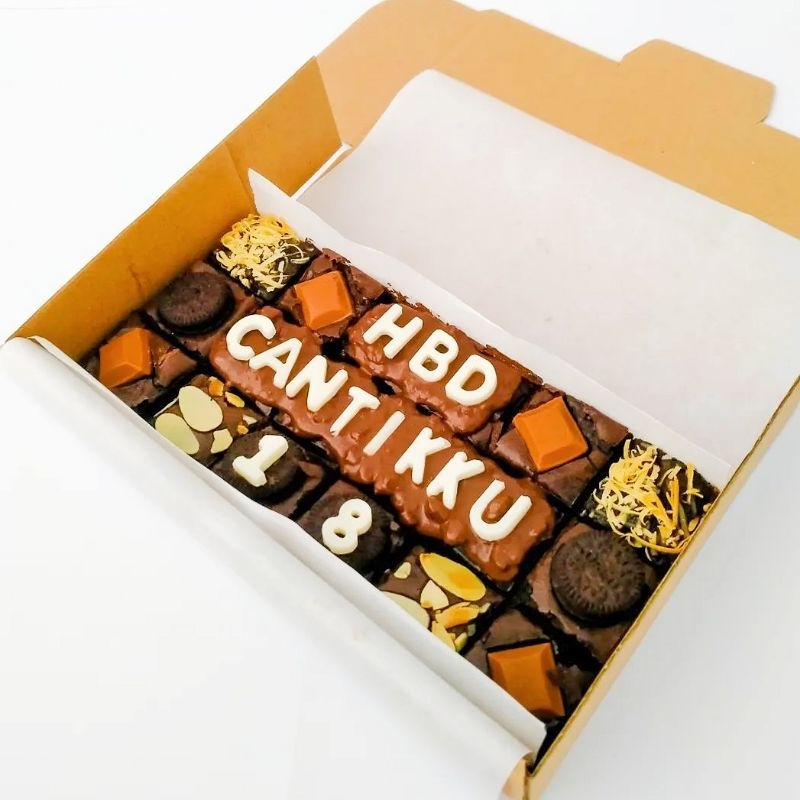 

– FUDGY BROWNIES TOPPING MIX PREMIUM | BROWNIES PANGGANG KUE ULANG TAHUN BIRTHDAY CAKE | FUDGY BROWNIES BIRTHDAY | BENTO CAKE KOREAN CAKE