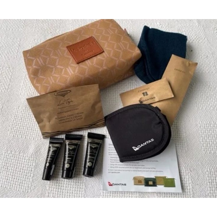 Best Seller AMENITY KIT TRAVEL LIMITED EDITION FROM BUSINES CLAS QANTAS AIRWAYS
