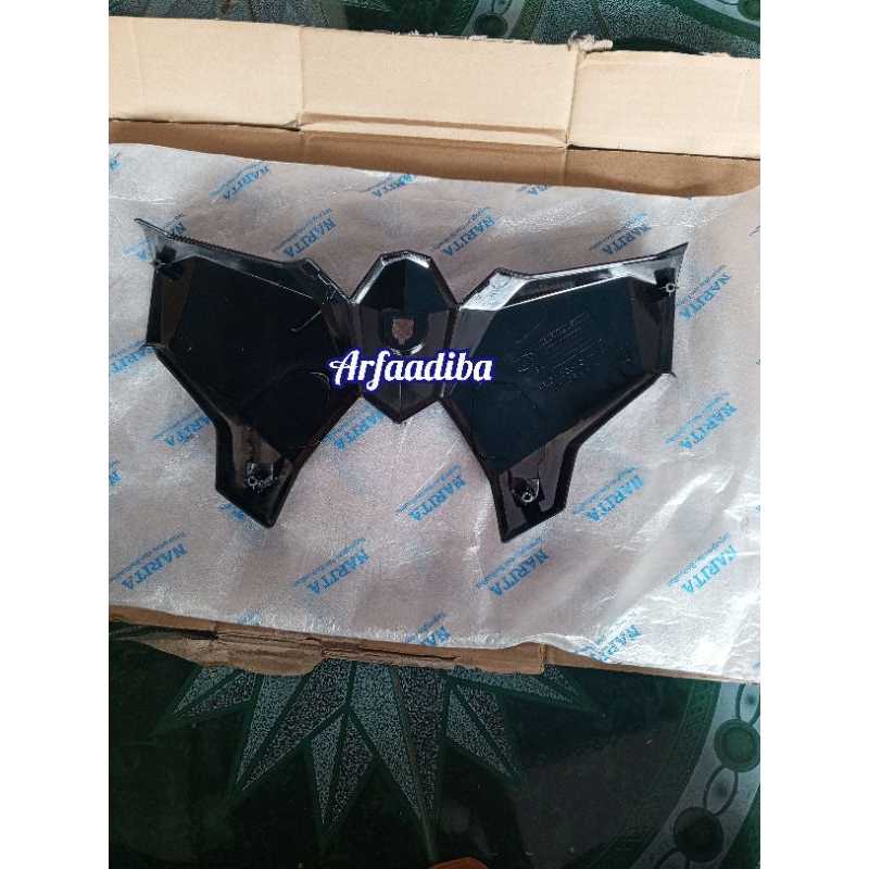 COVER RAK LACI  VARIO 125 150 LED TUTUP LACI VARIO 125 150 OLD/lama