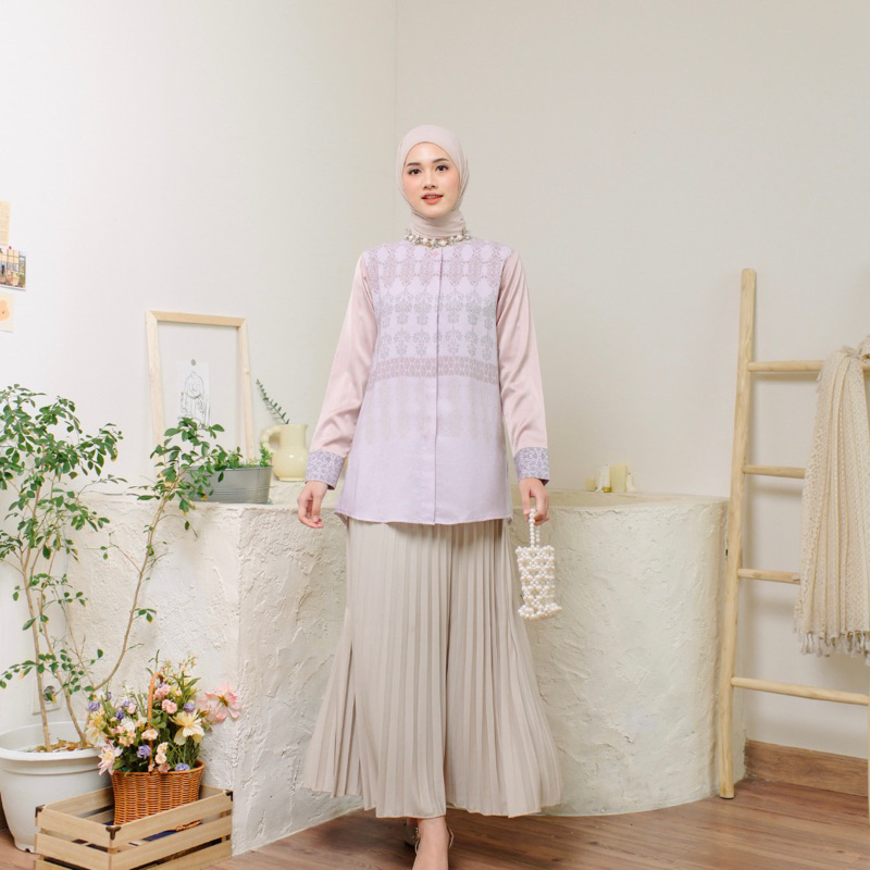 Ardhani Blouse