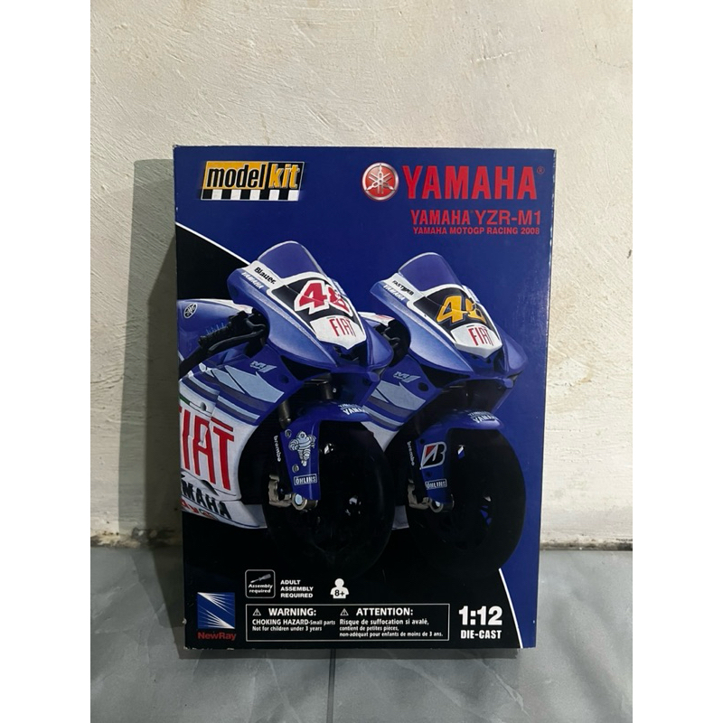 Mode Kit New Ray Yamaha YZR-M1 Moto GP 2008