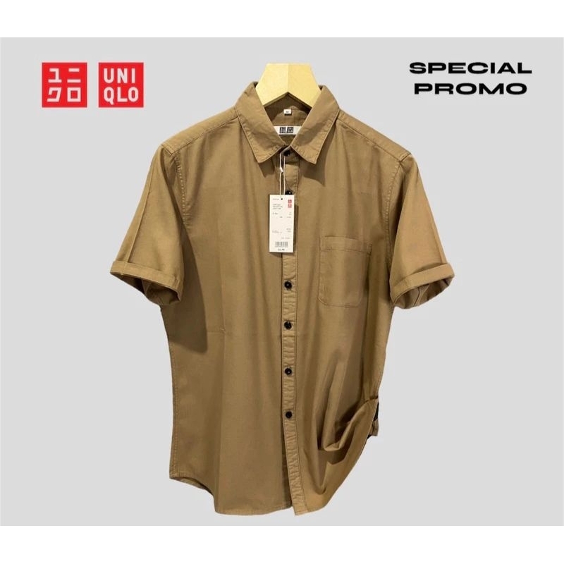 Uniqlo Kemeja Pendek Pria Model Slimfit/Kemeja Pria UNIQLO Lengan Pendek Yo