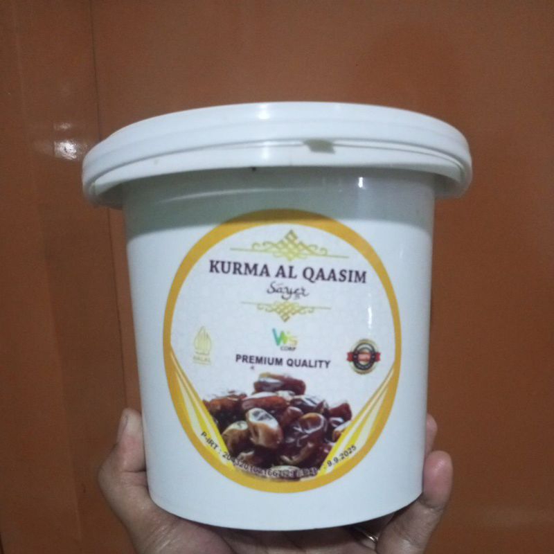 

kurma Al-Qaasim