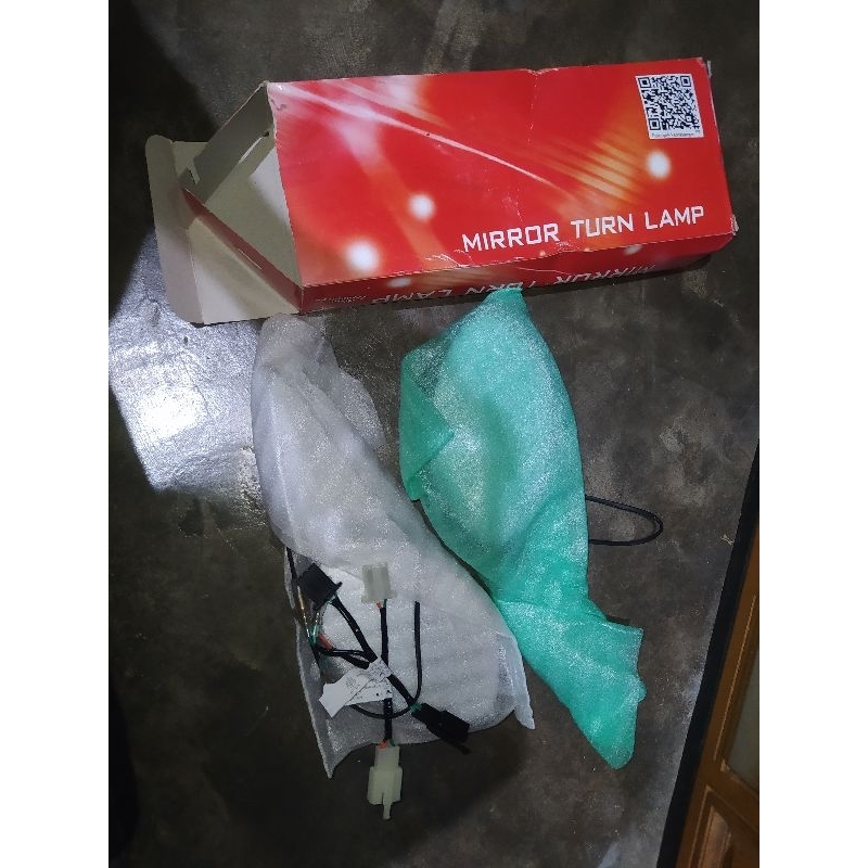kaca spion ori honda beat lampu