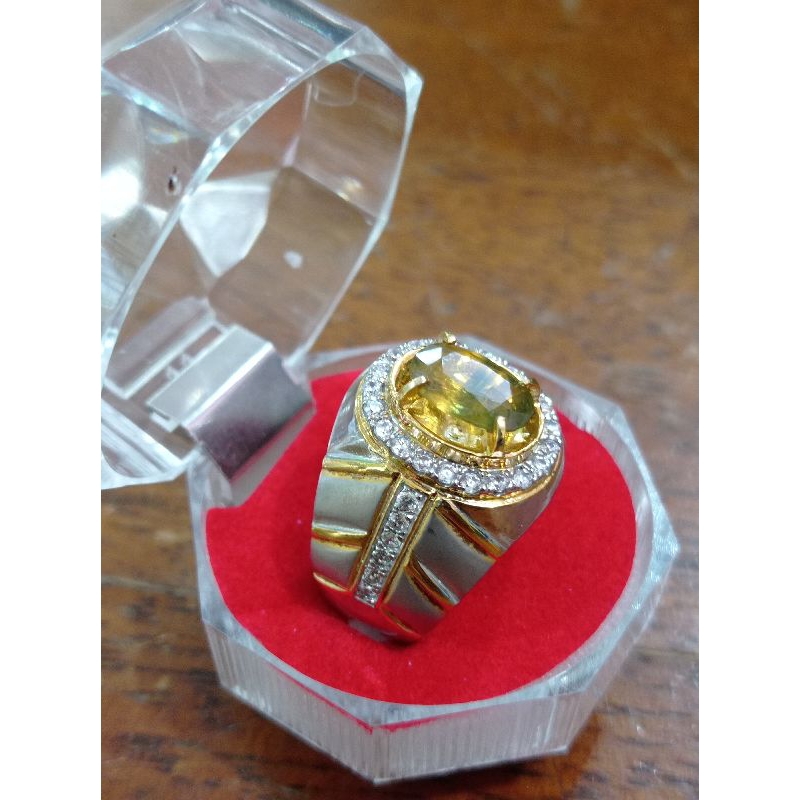 Natural Bi-Color Sapphire