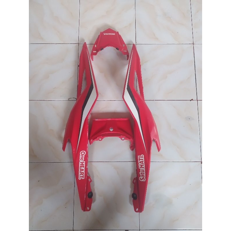 BODY BELAKANG CBR 150R CBR150R FACELIFT 2016-2020 ORIGINAL