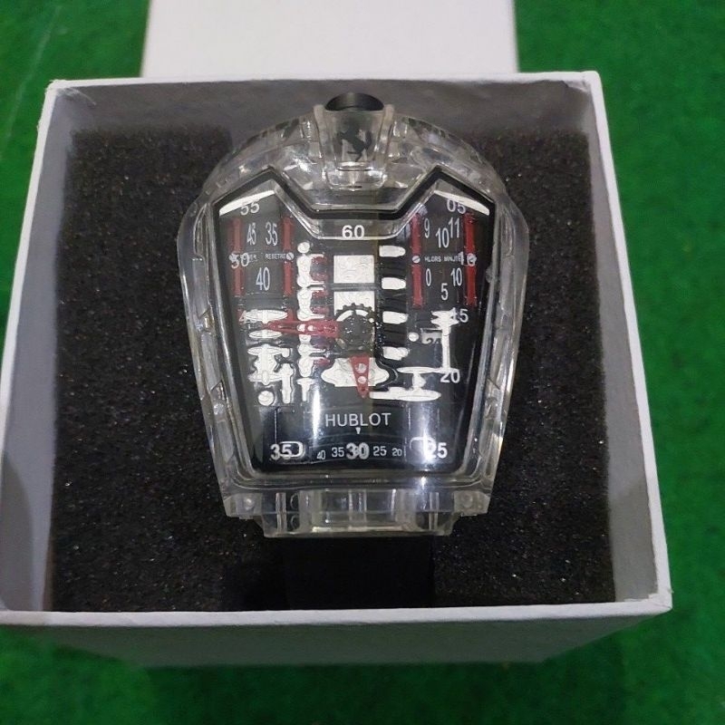 Jam Tangan Hu**** Ferrari preloved second bekas