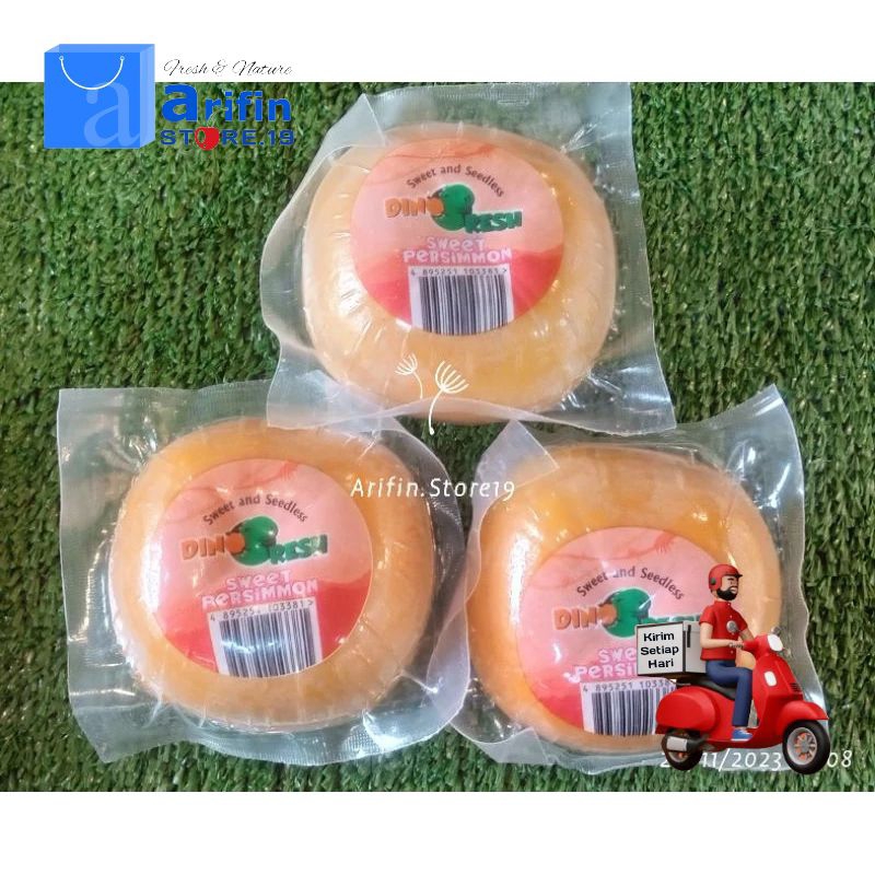 

Buah Persimmon RRC /Kesemek Import /Manis /4 Pcs (1,1Kg)