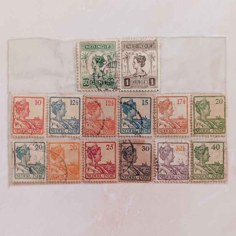 

(AB) Perangko Ned Indie 1913 - 1932 Ratu Wilhelmina Set 14pcs Used (N-14)