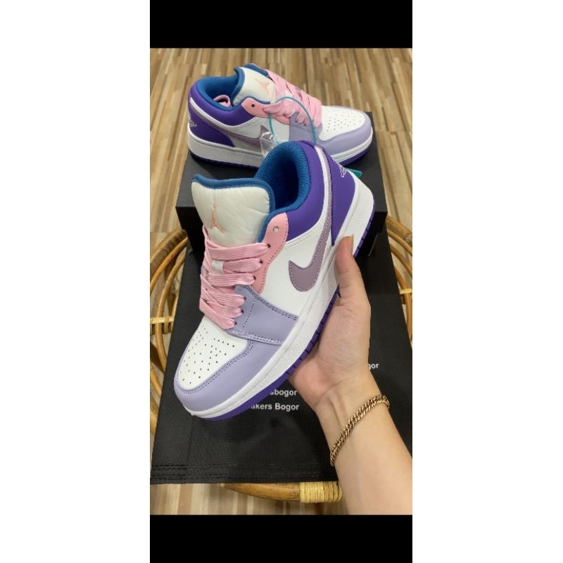 aj low purple pink