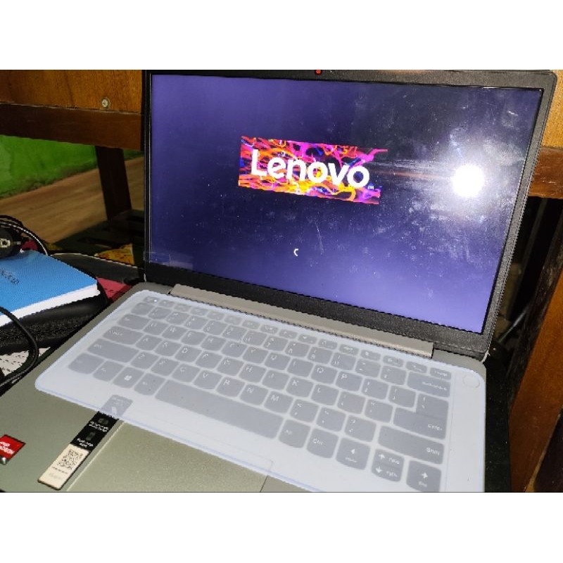 Lenovo Ideapad Slim 1